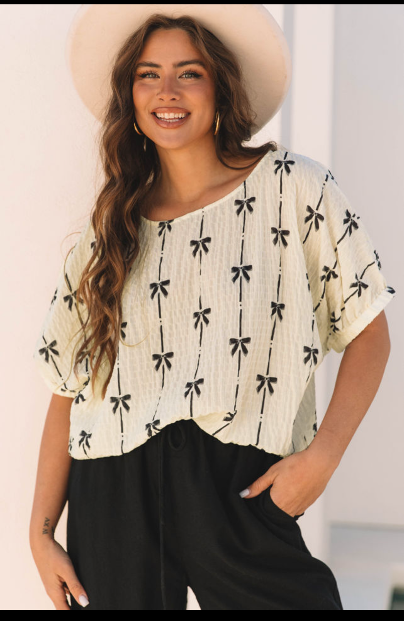Beige Bow Print Puff Short Sleeve Shirt