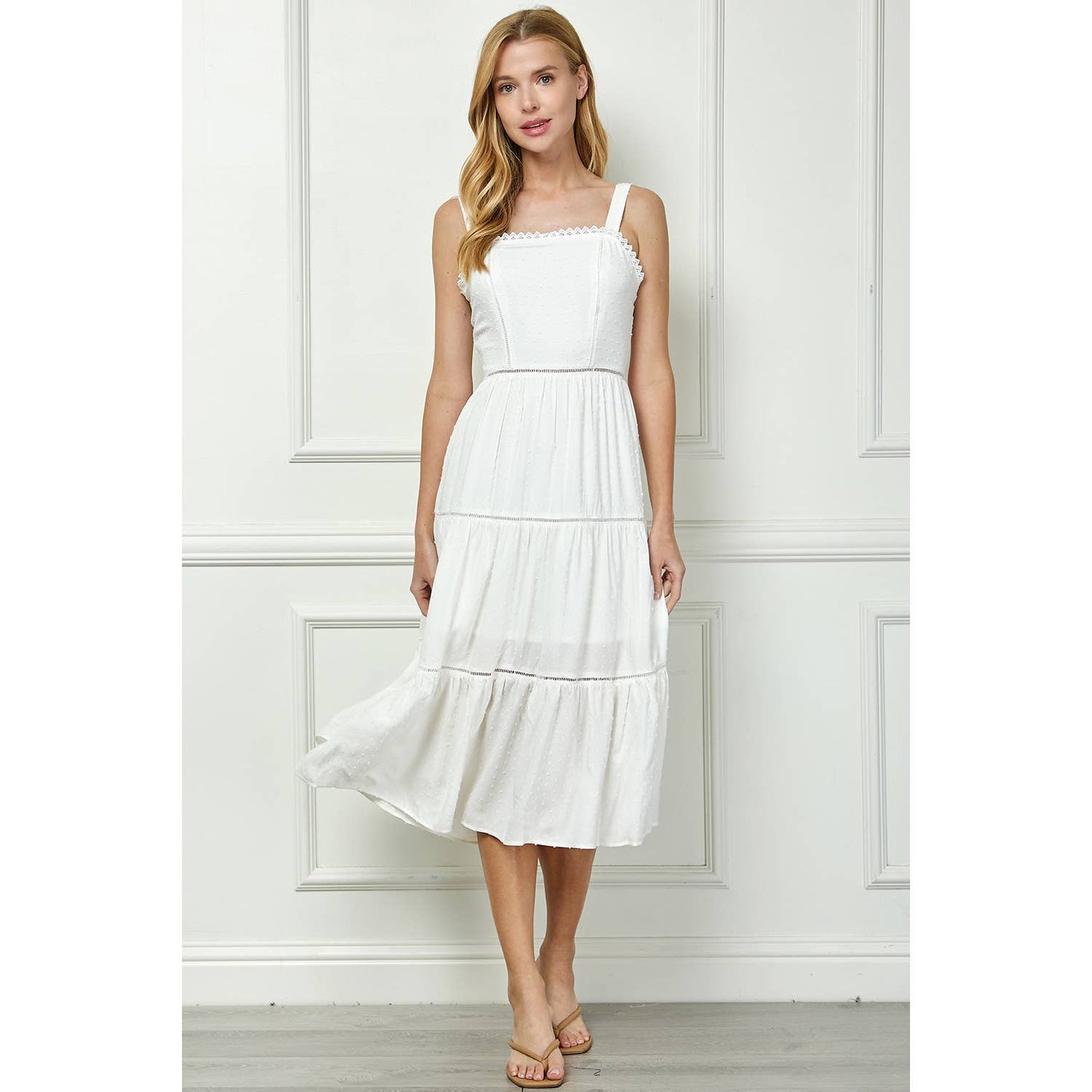 3 TIER LONG DRESS WITH STRAPS & BACK BOW TIE: IVORY / XL