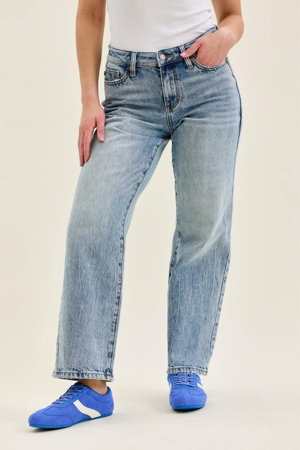 MR Petite Rigid Magic Straight: MD / 3(26)