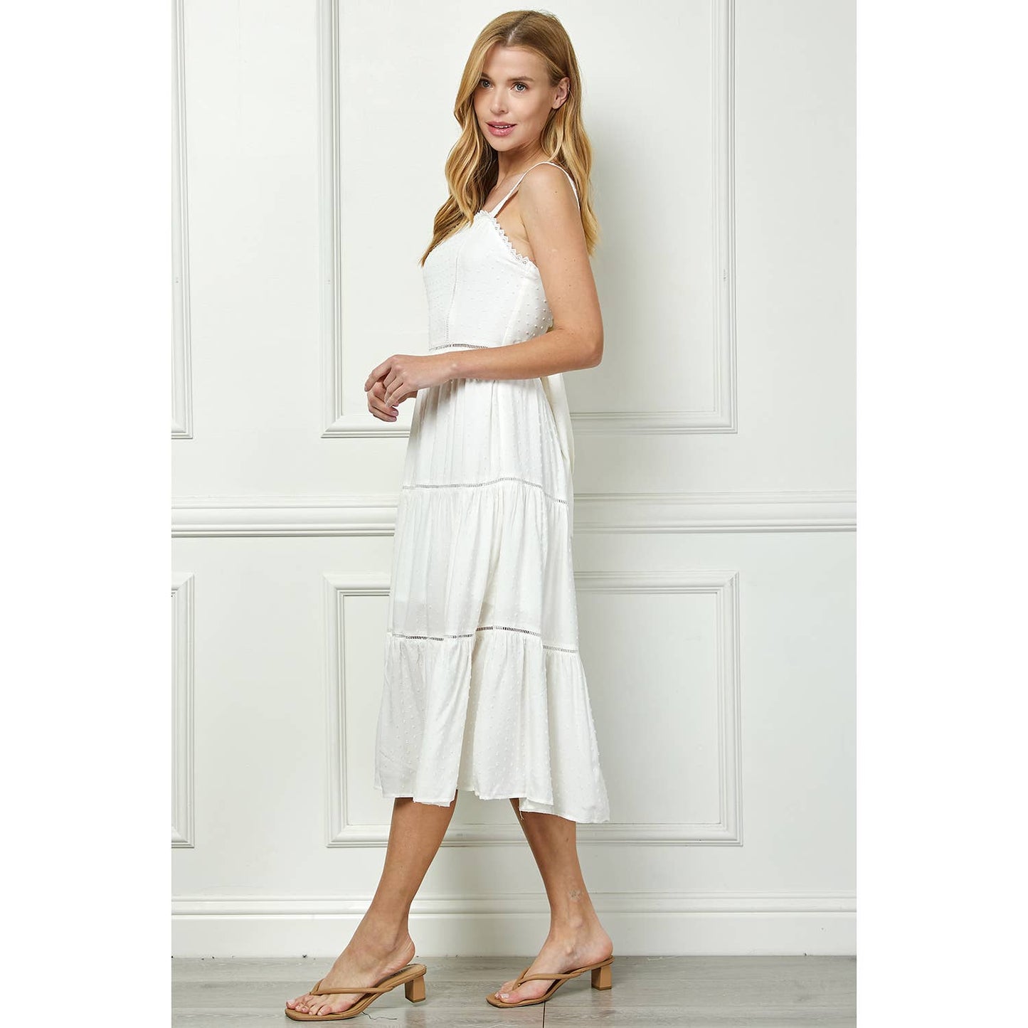3 TIER LONG DRESS WITH STRAPS & BACK BOW TIE: IVORY / S