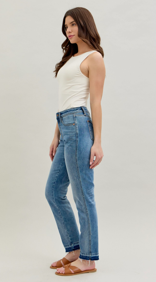 Judy Blue Mid Rise Ridge Magic Release Hem, Boyfriend