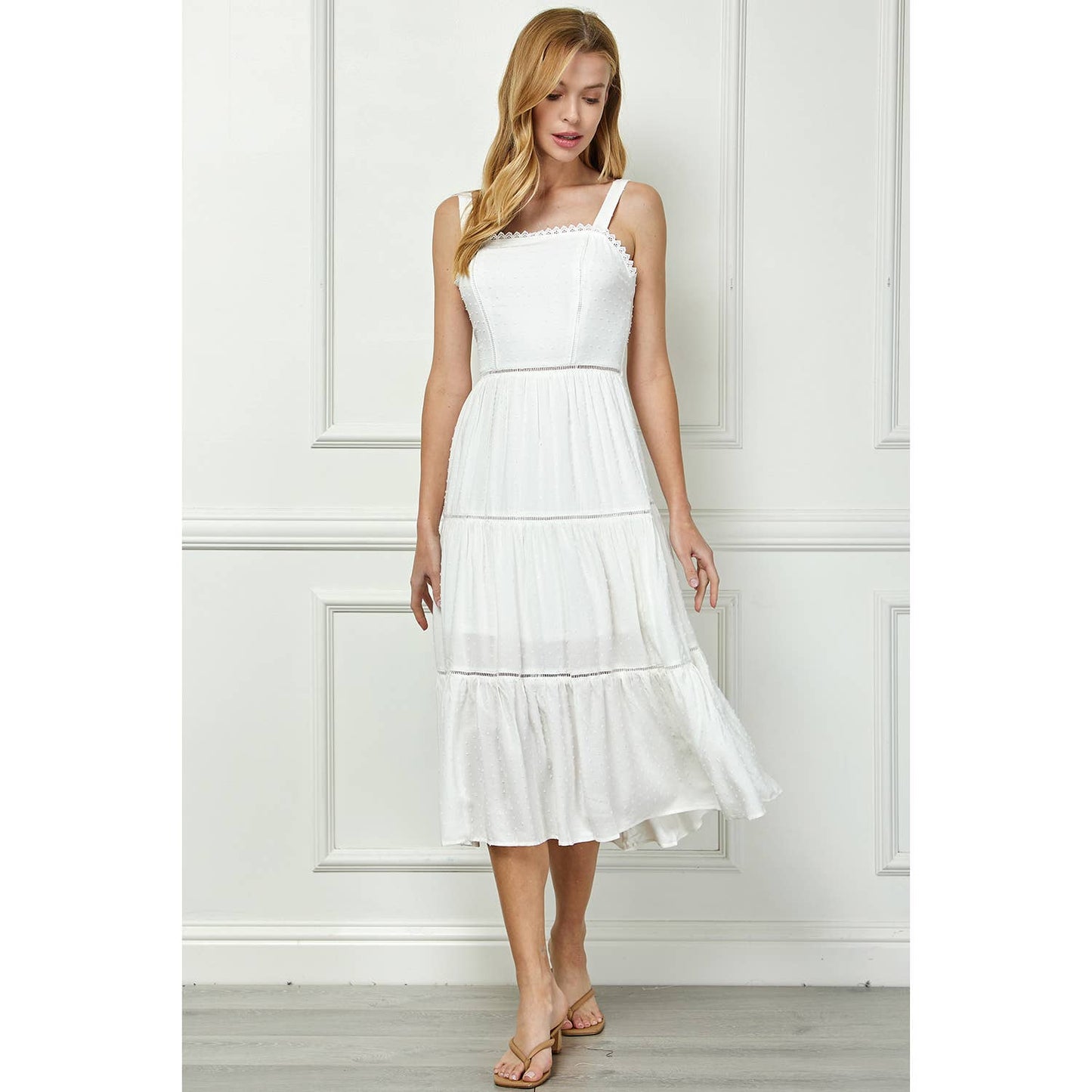 3 TIER LONG DRESS WITH STRAPS & BACK BOW TIE: IVORY / M