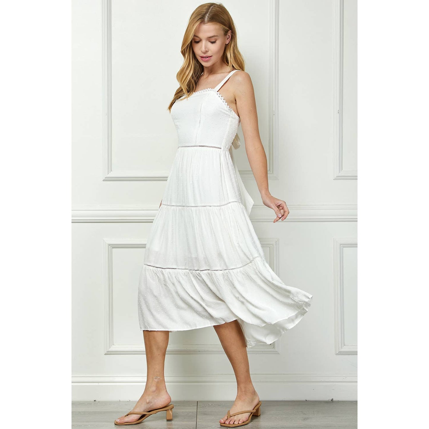 3 TIER LONG DRESS WITH STRAPS & BACK BOW TIE: IVORY / S